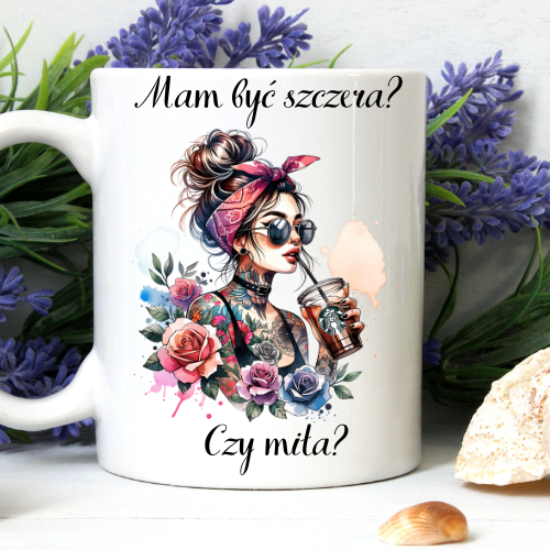 Kubek 330 ml z napisem „Mam być szczera czy miła?”