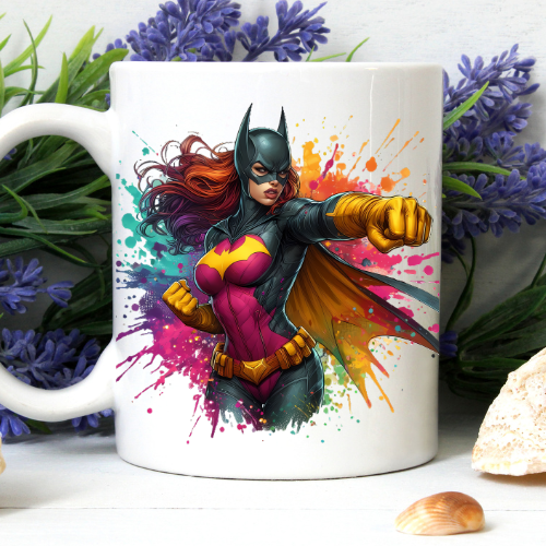 Kubek sublimowany 330 ml z Catwoman i napisem „Nie potrzebuję księcia… mam własną pelerynę”